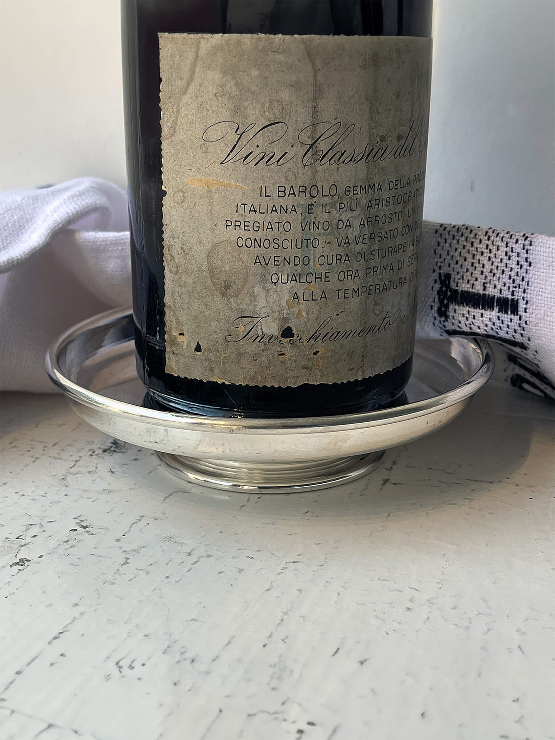 Lille rund vinbakke i sølvplet "Maxwell"