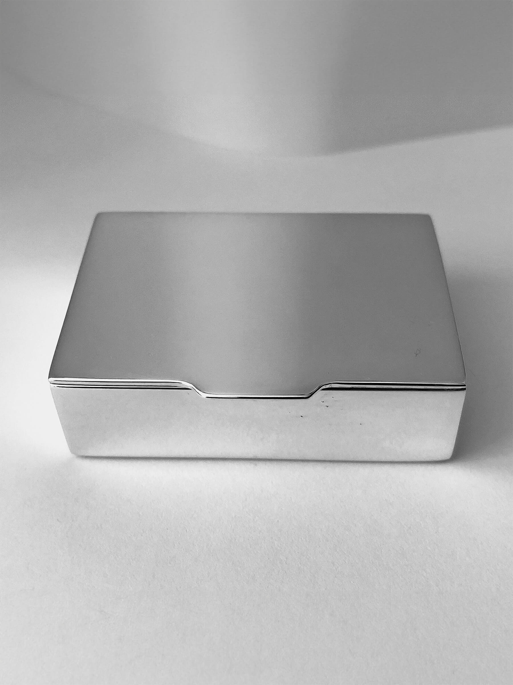 Pilleæsker i sølv "Walter"