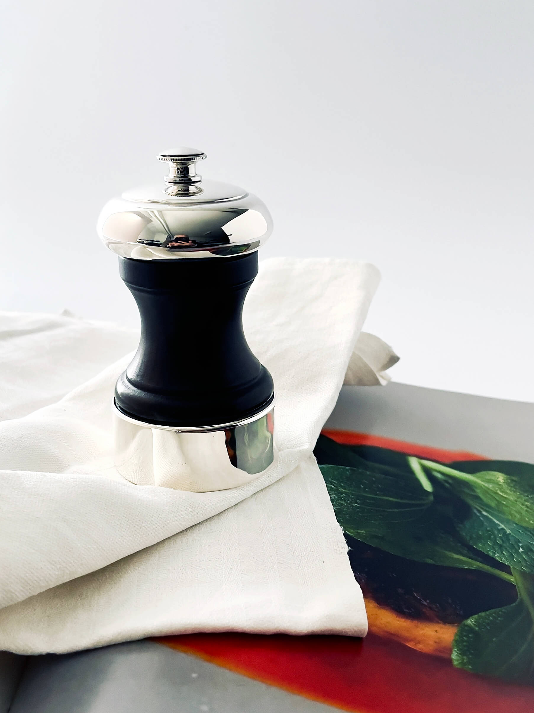 Peberkværn i Ibenholt / sølv "Cameron"